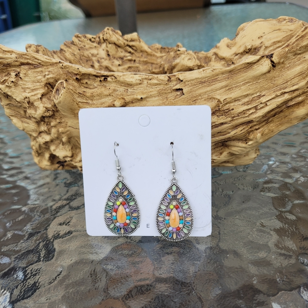 New vintage style boho earrings